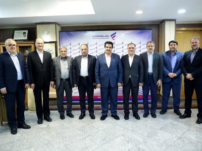 حمایت‌های بانک رفاه کارگران از بازنشستگان شایسته قدردانی است