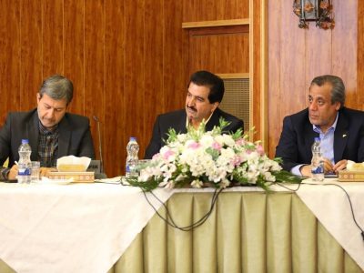 بانک رفاه کارگران برای حمایت از واحدهای تولیدی اصفهان محدودیتی در تامین مالی ندارد