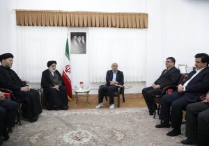دکتر للـه‌گانی:حمایت همه‌جانبه از ظرفیت‌های اقتصادی و توسعه‌ای استان چهار محال و بختیاری